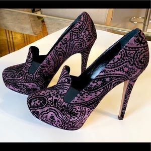 FRANCESCO SACCO New Gregory’s Embroidered Heels 7